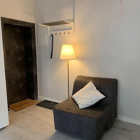 Spacious In The Heart Of Poznan,old Town